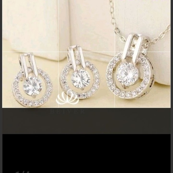 White Topaz White Gold Pendant Necklace - Picture 2 of 3